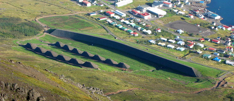 Sjóflóðavarnargarður, Drangagil Neskaupstað